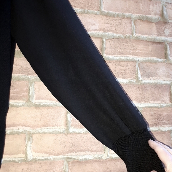 4For$30 Chiffon Sleeves Sweater Top - Picture 4 of 11